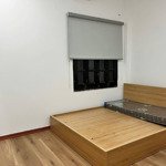 Bán nhà trần duy hưng cầu giấy dt 50m x 6t x mt 4m giá 17,4 tỷ có thương lượng