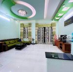 Bán nhà riêng mặt tiền đường, 108m2