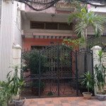 Chính chủ cần bán gấp gấp, bìa đỏ, diện tích rộng tại trung tâm. sđt : 0903.405.401