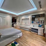 Bán Nr Kim Mã 9,9 Tỷ, 40M2, 4 Phòng Ngủ 5 Tầng, Pháp Lý Đầy Đủ