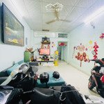 Bán nhà quận 3 hẻm rộng gần mặt tiền cách mạng tháng 8 - 75m2 ngang 3m7 1 đời chủ chỉ 9 tỷ x