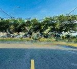 Bán đất mặt tiền lớn 10m5 trần triệu luật cách biển 800m đẹp, giá 5ty5 thương lượng