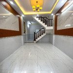 Cần Bán Nhà Riêng 52M² Gần Chợ, Làm Việc Chính Chủ