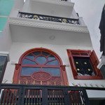 Phòng trọ 30m2, 1 phòng ngủ gần nhà văn hóa quận 2