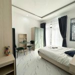 Siêu phẩm ban công - đầy đủ tiện nghi - giá siêu tốt