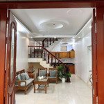 Cho Thuê Nhà Tại Ngõ H.ồ S.e.n Gần Trung Tâm, Đủ Tiện Nghi! - 3Pn