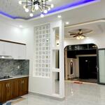 Bán nhà mới có sân đậu ô tô sau đền thờ phạm hùng, long phước (giáp p4 tpvl)