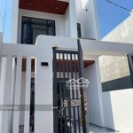 Cho thuê gấp nhà trọ 1 trệt 1 lầu sân xe hơi mặt tiền kinh doanh đường phi trường gần chợ tân bình