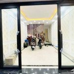 Bán Nhà Khương Đình - 61M X 6 Tầng Thang Máy - Ô Tô Tránh - View Thoáng - 15.6 Tỷ