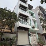 #bandonhao #ban_nha_ngoc_thuy
cần bán căn nhà dân xây rất chắc chắn và hiện đại sang trọng trẻ