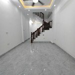 Trung tâm hoàng mai 45m2 - 4 tầng - 4 ngủ - sổ phân lô - ngõ 3 gác - thông các ngả - 6,8 tỷ