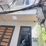 Cần bán nhà phố khương trung .quận thanh xuân diên tích 32 m mặt tiện 3 8m ,5 tầng giá nhỉnh 6 tý ,