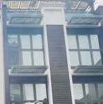 Toà Nhà 8 Tầng Thang Máy Phố Trung Hoà 82M Mt6.8M 31 Tỷ Nhỉnh Ô Tô Tránh Kinh Doanhdiện Tích 150 Triệu/Th