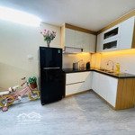 Nhà dân xây - ngõ rộng thông tứ tung- xe sh quay đầu