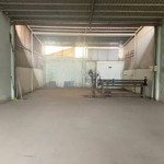 Cho thuê kho xửơng tdtkv 800m2 giá 32 triệu, tại xã xuân thới thượng hóc môn đường xe container.
