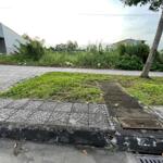 1093 m2 mặt tiền võ văn kiệt có 730m2 thổ