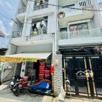 Ngay sát mt âu cơ hxh dt 5.5x20 gồm 12p chdv giá chỉ 12 tỷ 5 tl . lh 0936032399 gặp e phúc