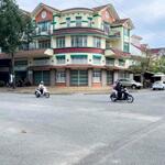 Cần chuyển nhượng căn nhà góc 2 mặt tiền trục chính khu Nam Long