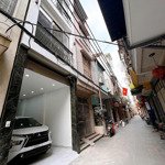 Nhà đẹp nguyễn trãi! phân lô ô tô, gara ô tô, thang máy, kinh doanh, 40m2 x 5 tầng chỉ hơn 10 tỷ