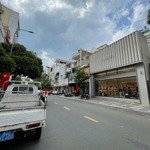 Chính chủ bán nhà nguyễn trãi, quận 1 - 10x22m trệt lầu - hđ thuê: 350 triệu/ - giá 150 tỷ