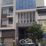 Cho thuê nhà 52a bàn cờ quận 3 .gần nguyễn đình chiểu quận 3.