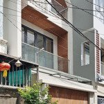 Cho thuê nr 3pn, 4wc, 180m2, mới hoàn thiện, đầy đủ nội thất quận 9