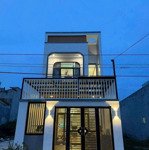 Gia đình cần bán căn nhà lầu mới keng ngay cuối đ. đồng khởi. trả góp với 700tr