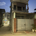 Bán nhà cũ lô góc - 399 âu cơ - 122m2 x 2t x mt 6m - 2 oto tránh - vài bước ra hồ