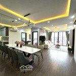 Nguồn kín! bán nhanh trong tuần căn hộ ct8 emerald đình thôn căn 3pn 2wc full nội thất, giá 6,08 tỷ