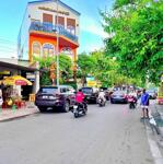 Bán nhà mới đẹp, tặng nguyên quán đang kd, vị trí hot nhất cần thơ