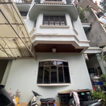 Bán Nhanh Căn Biệt Thự Hoàng Quốc Việt, 143M2 Giá Bán 30 Tỷ, 210 Triệu/M2, Mặt Tiền 12,5M, Ngõ Ô Tô.
