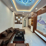 Quá hiếm, bán nhà hồ tùng mậu - cầu giấy, lô góc, dân xây chắc chắn. 38m2, giá chỉ 7.4 tỷ.