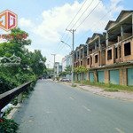 Bán nhà thô vị trí đẹp 1 trệt 2 lầu kdc phúc hiếu, hiệp hòa , biên hòa 90m2 giá bán 8 tỷ