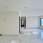 Rẻ nhất | căn 2pn + 2wc góc hướng đông nam | gía: 3.400 tỷ