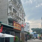 Bán gấp 125m2, 6 x 21, nhà c4 dòng tiền 10 tr/ t, đuòng 8m, giá chỉ 7.2 tỷ, lê văn khương, q12