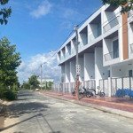 Bán nhà 1 trệt, 1 lầu khu đô thị sao mai - nhựt hồng (cà mau).