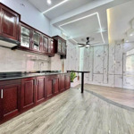 đặng văn ngữ, vị trí đường thông thoáng xe hơi, dtsd: 97m2