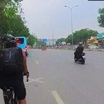 Cho thuê showroom, cửa hàng ,mặt phố ngọc hồi, vị trí siêu đẹp.diện tích310m2 và 234m2 liền kề,mặt tiền25m