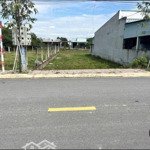 Chính chủ cần bán gấp nhà ở xã đức hoà, long an (dt: 13x40m) đường xe hơi tới nhà- giá 4.95tỷ