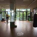 Chính chủ cho thuê tầng 2 mặt phố số 43 trường lâm, long biên sàn thông, 120m²