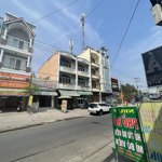 5.3 tỷ có nhà 3 tầng lầu ngay chợ, 7 phòng, thuê 17,5 triệu/tháng ngay ngã 3 lê văn việt, man thiện q9
