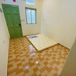 Phòng cửa sổ y hình ngay 383 lý thái tổ, quận 10