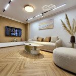 Tạ Quang Bửu - Nhà Mới Đẹp Long Lanh - Khách Chỉ Việc Xách Vali Vào Ở - Giá Chỉ 8,1 Tỷ Đồng