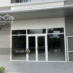Cho Thuê Shophouse Lavita Charm, 25 Triệu, 130M2 Hoàn Thiện Nhà Cơ Bản. Nhà Trống