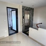 Bán nhà riêng ngọc hà - ba đình, 8.2 tỷ - 7 tầng - thang máy, 40m ra bãi ô tô ngọc hà