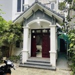 Bán biệt thự sân vườn 120m2 phố ngọc thuỵ, đường ô tô thông, nhà 4 tầng, 19 tỷ