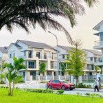 Biệt thự sân vườn 180m2 giá chỉ 55tr/m2 giá gốc cđt miễn lãi ân hạn gốc hỗ trợ vay 70%
