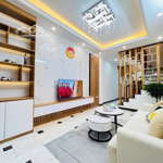 Bá.n nhà tân mai 35m- khu kinh doanh sầm uất- ở sướng
