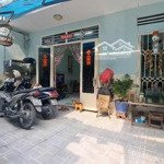 61m2 có sân vườn - shr 2 lầu - ngay cộng hoà