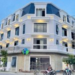 Bán nhà phố 4 tầng, hoàn thiện mặt ngoài đối diện mặt biển chỉ 7.2 tỷ 100m2 đất